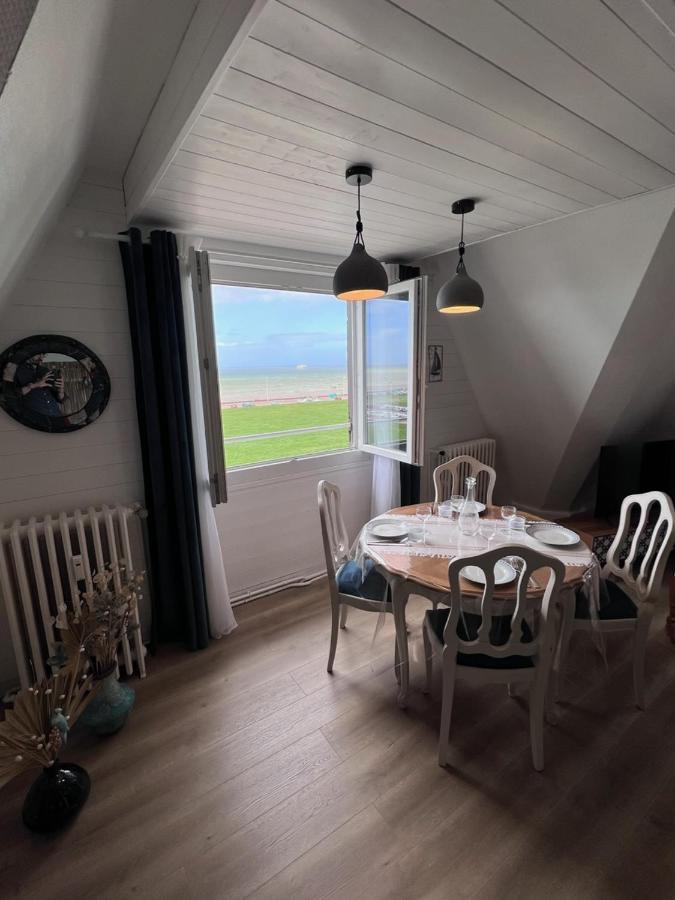 L'Air De La Mer Deux Etoiles Dieppe Bagian luar foto