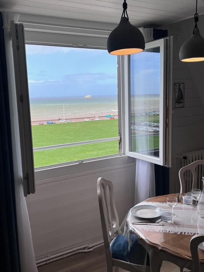 L'Air De La Mer Deux Etoiles Dieppe Bagian luar foto